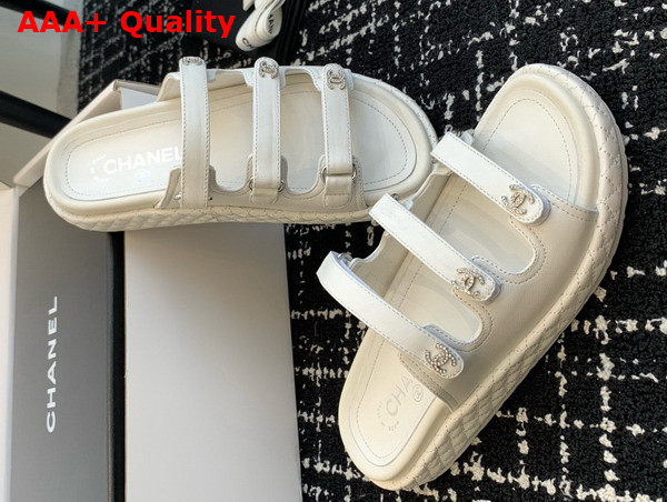 Chanel Leather Slide in White Replica