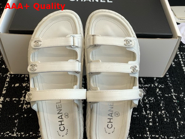 Chanel Leather Slide in White Replica