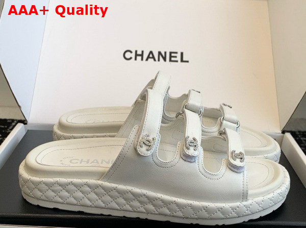 Chanel Leather Slide in White Replica