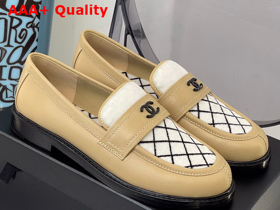 Chanel Loafers Beige Calfskin and White Lamb Wool Replica