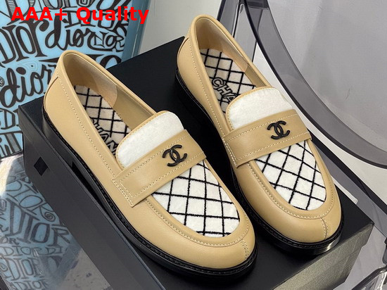 Chanel Loafers Beige Calfskin and White Lamb Wool Replica