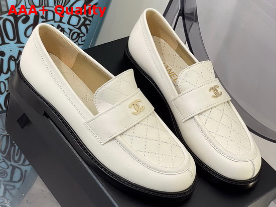 Chanel Loafers Shiny Calfskin White Ref G38048 Replica