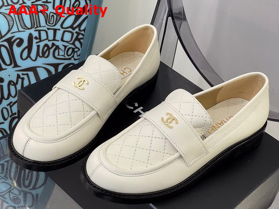 Chanel Loafers Shiny Calfskin White Ref G38048 Replica