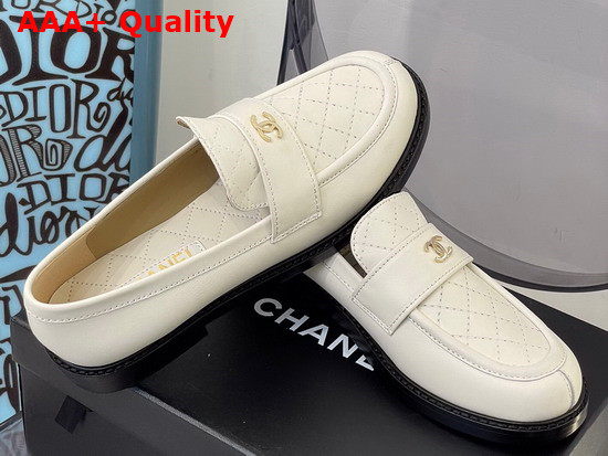 Chanel Loafers Shiny Calfskin White Ref G38048 Replica