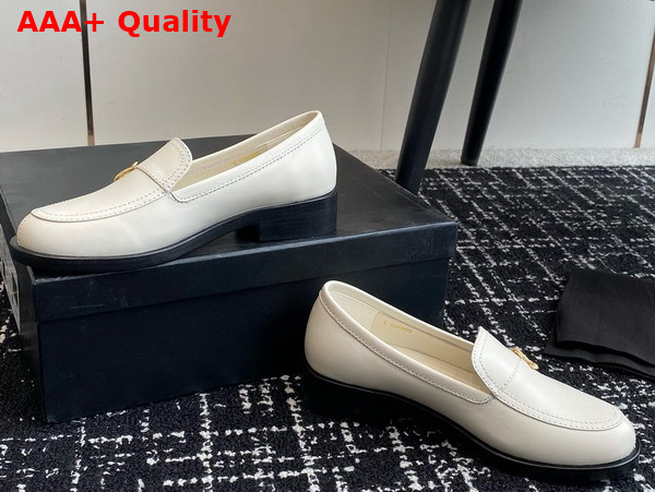 Chanel Loafers in White Calfskin Embellished with Gold Metal CC Replica