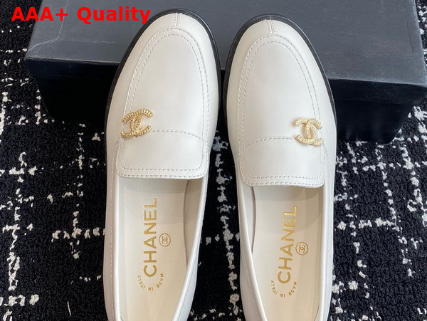 Chanel Loafers in White Calfskin Embellished with Gold Metal CC Replica