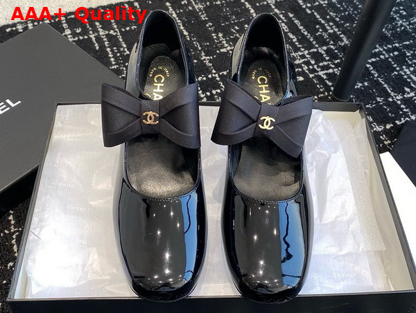 Chanel Mary Janes Black Patent Calfskin and Grosgrain G45356 Replica