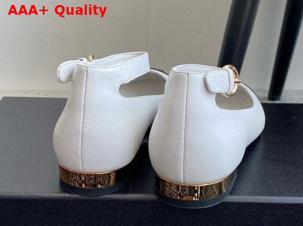 Chanel Mary Janes Pump in White Lambskin and Black Patent Calfskin Replica