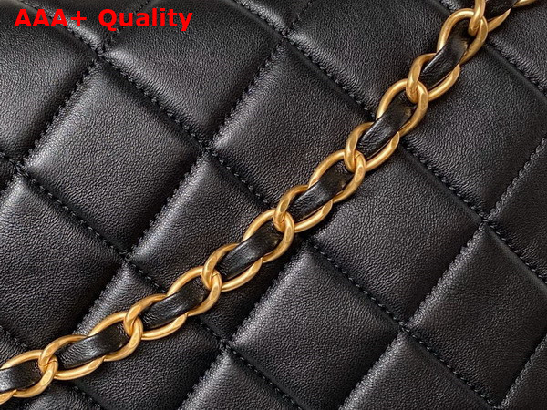 Chanel Maxi Hobo Bag in Black Lambskin AS4777 Replica