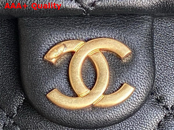 Chanel Maxi Hobo Bag in Black Shiny Lambskin Gold Tone Metal AS5302 Replica