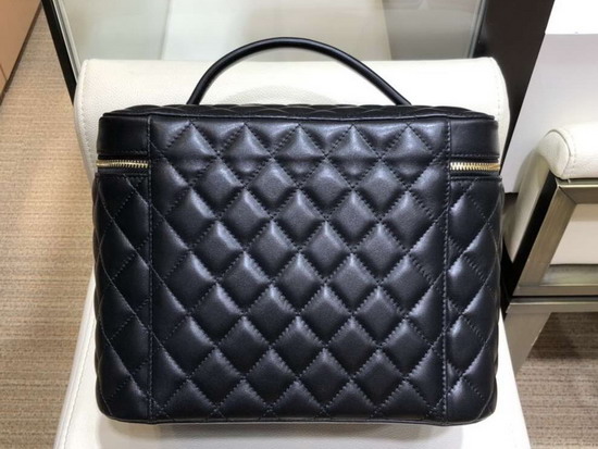 Chanel Medium Classic Vanity Pouch in Black Lambskin