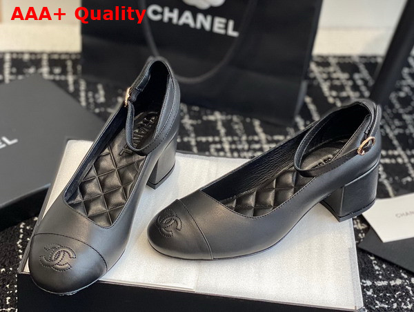 Chanel Mid Heel Pump in Black Lambskin Replica