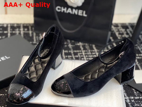 Chanel Mid Heel Pump in Black Velvet and Patent Leather Replica