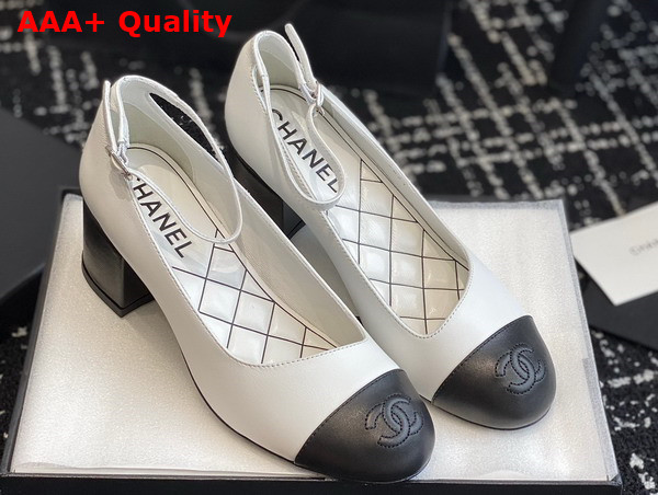 Chanel Mid Heel Pump in White and Black Lambskin Replica