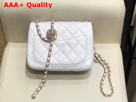 Chanel Mini Flap Bag Lambskin Gold Tone Metal White AS1786 Replica