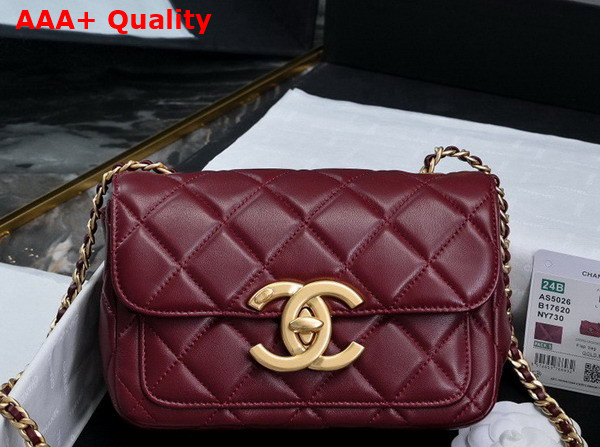 Chanel Mini Flap Bag in Burgundy Shiny Lambskin Gold Tone Metal AS5026 Replica