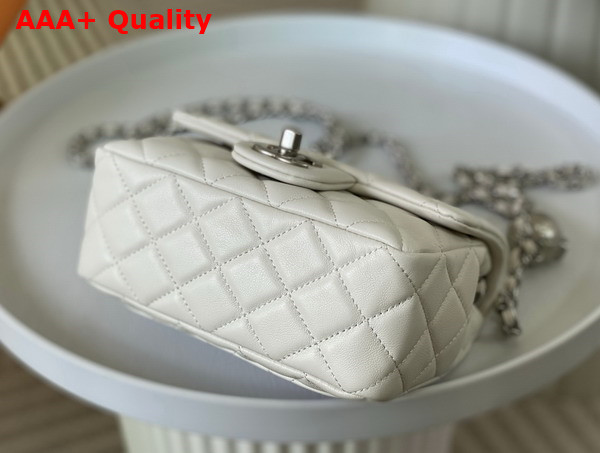 Chanel Mini Flap Bag in White Lambskin AS1786 Replica