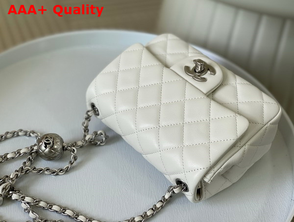 Chanel Mini Flap Bag in White Lambskin AS1786 Replica