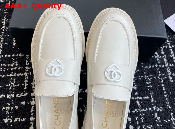 Chanel Moccasins White Calfskin G46072 Replica