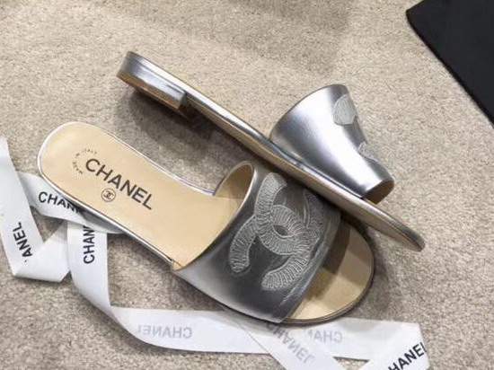 Chanel Mules Silver Metallic Calfskin G34067