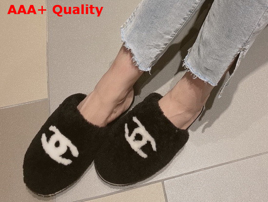 Chanel Mules in Black Shearling Replica