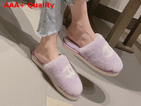 Chanel Mules in Light Purple Shearling Replica