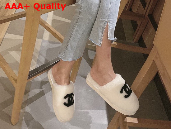 Chanel Mules in White Shearling Replica