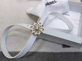 Chanel Narrow Belt in White Calfskin with Chain Flower Buckle