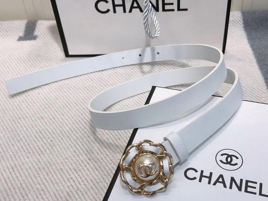 Chanel Narrow Belt in White Calfskin with Chain Flower Buckle