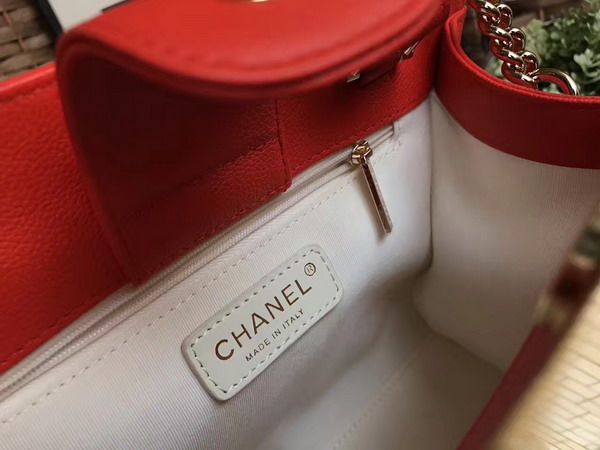 Chanel New Shopping Bag in Orange Grained Calfskin with Gold Tone Metal For Sale