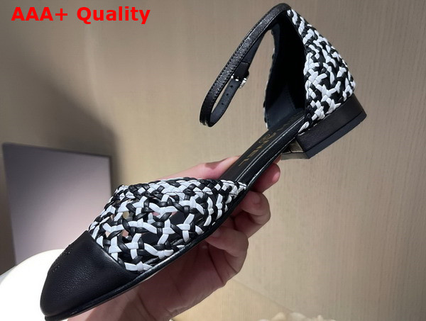 Chanel Open Shoes Braided Lambskin Braided Fabric White and Black Ref G38764 Replica