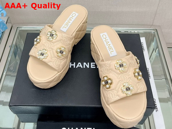 Chanel Platfrom Mules in Beige Embroidered Lambskn and Pearl Flowers Replica