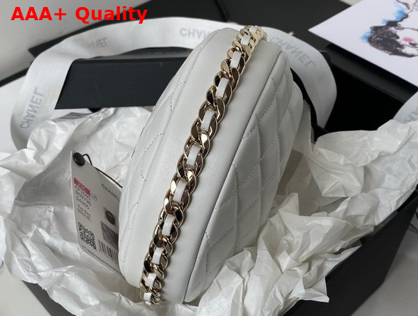 Chanel Pouch Lambskin Gold Tone Metal White Ref AP3095 Replica