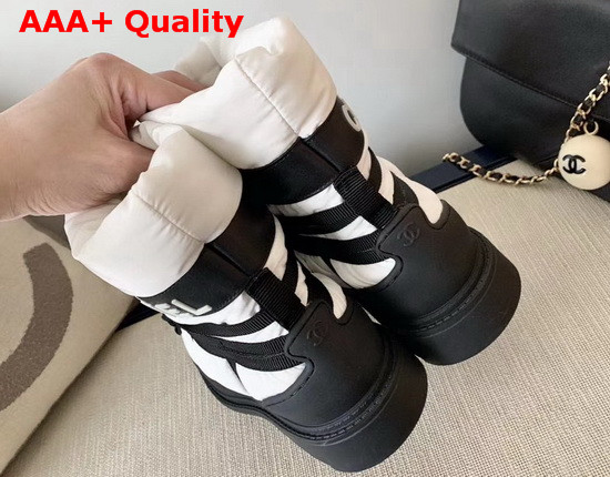 Chanel Puffer Snow Boots in White Quilted Nylon Replica