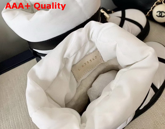 Chanel Puffer Snow Boots in White Quilted Nylon Replica