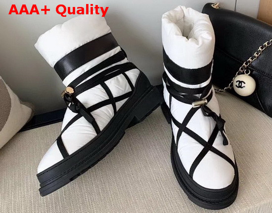 Chanel Puffer Snow Boots in White Quilted Nylon Replica