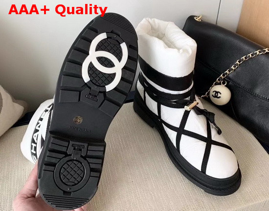 Chanel Puffer Snow Boots in White Quilted Nylon Replica