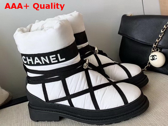 Chanel Puffer Snow Boots in White Quilted Nylon Replica