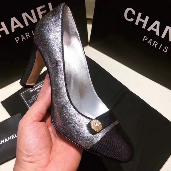 Chanel Pumps Metallic Calfskin and Grosgrain Antique Silver and Black For Sale