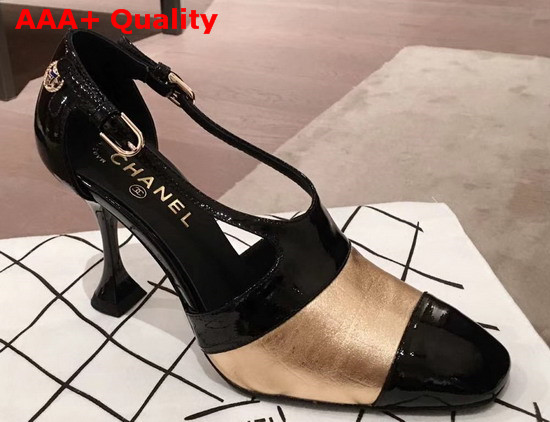 Chanel Pumps in Black Patent Calfskin and Light Gold Croc Embossed Calfskin Replica