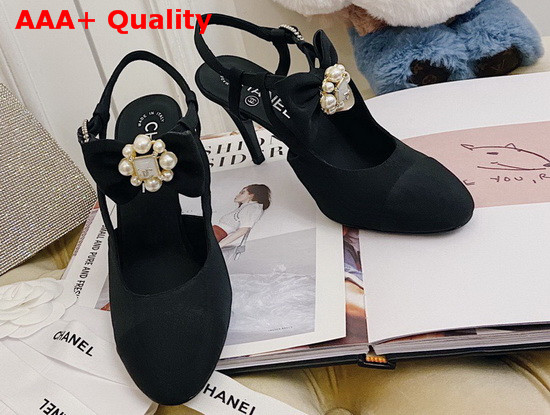 Chanel Pumps with Straps Grosgrain Black G36349 Replica