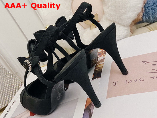 Chanel Pumps with Straps Grosgrain Black G36349 Replica