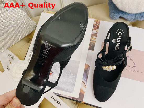 Chanel Pumps with Straps Grosgrain Black G36349 Replica