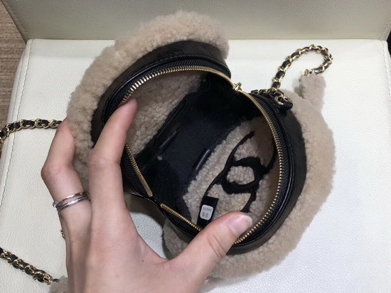 Chanel Round Chain Shoulder Bag Black Shiny Crumpled Sheepskin and Beige Shearling Sheepskin and Gold Tone Metal