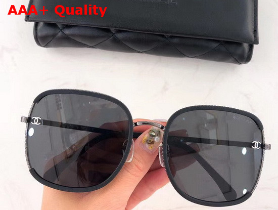 Chanel Round Sunglasses in Blue Metal and Acetate Replica