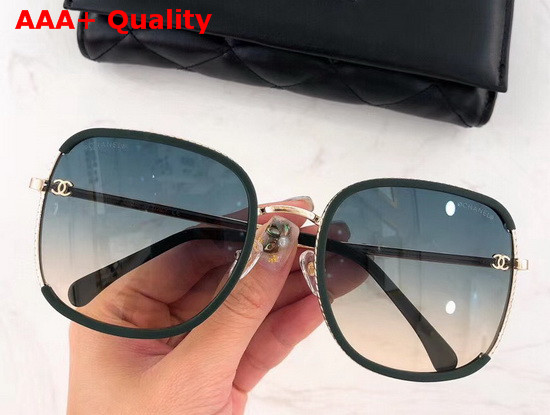 Chanel Round Sunglasses in Blue Metal and Acetate Replica