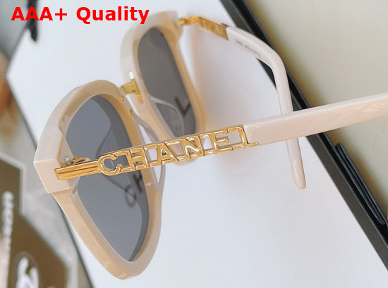 Chanel Round Sunglasses in White Acetate and Gold Metal Replica