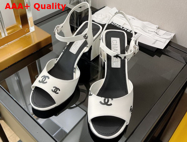 Chanel Sandals Printed Lambskin White and Black Ref G38969 Replica