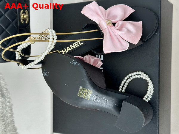 Chanel Sandals Silk and Imitation Pearls Black and Light Pink G45813 Replica