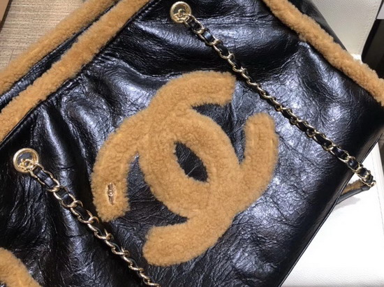 Chanel Shopping Bag Shiny Crumpled Sheepskin Shearling Sheepskin and Gold Tone Metal Black and Brown AS1167